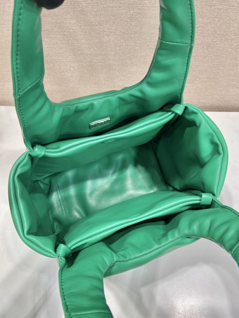 Pra*a tote bags